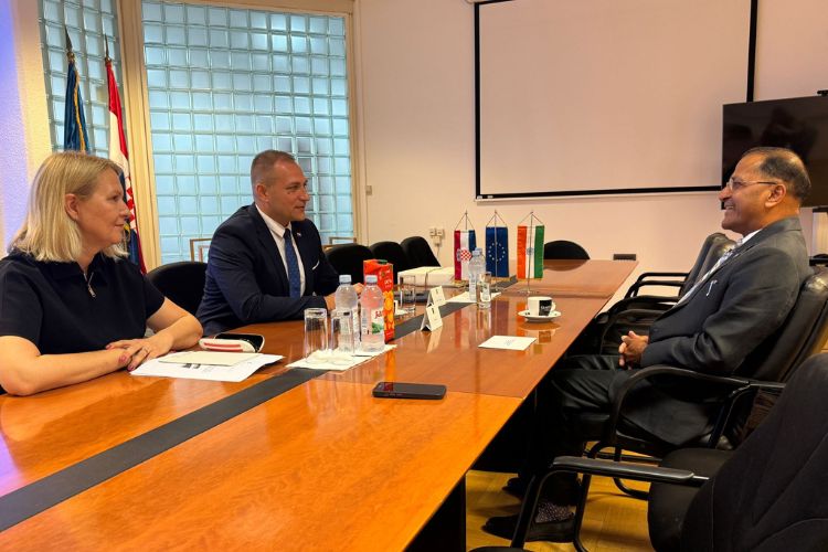 Slika /slike/Priopcenja/cscy  (2).jpg